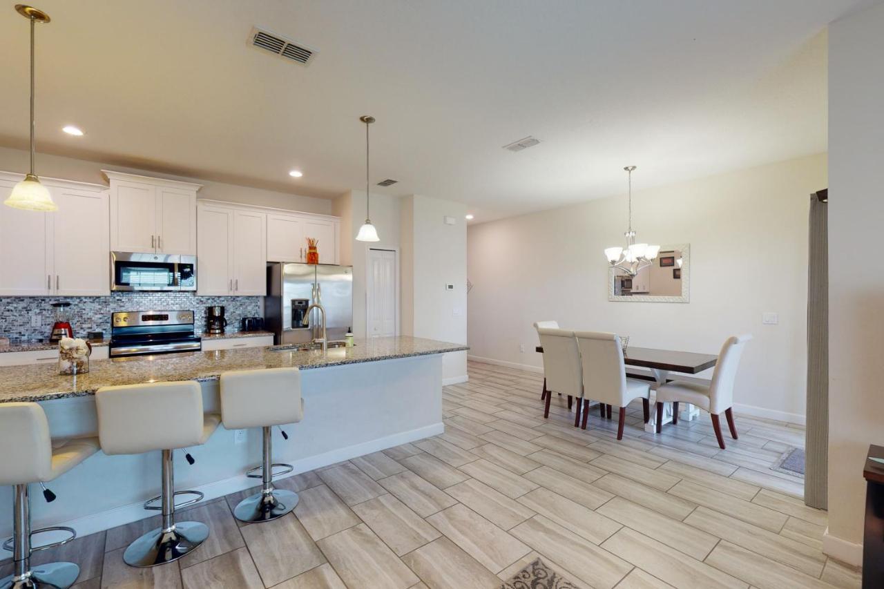 Lake View Townhouse Kissimmee Bagian luar foto